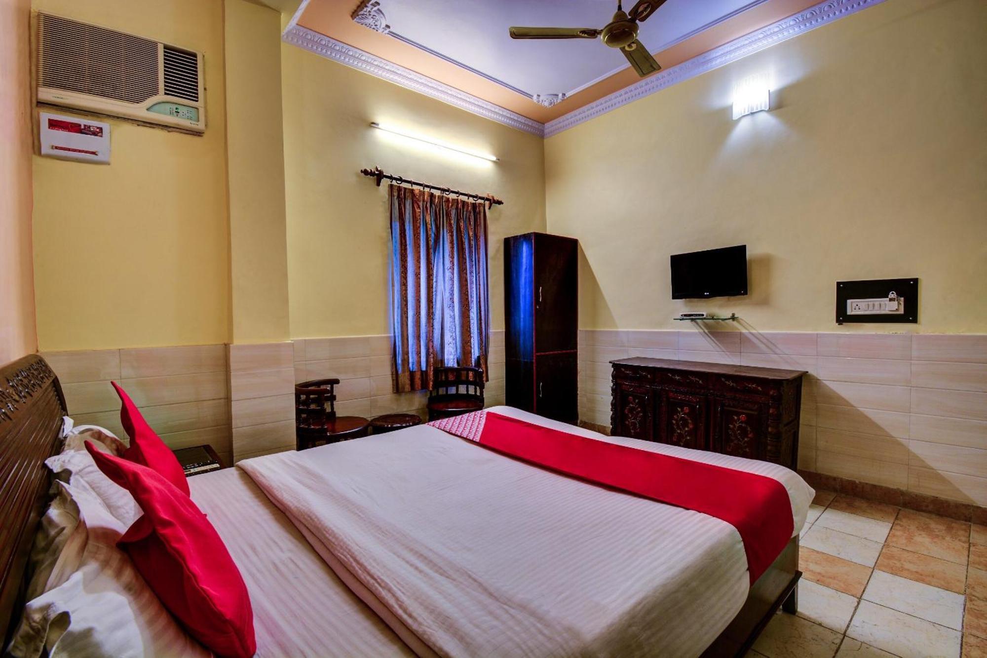 Hotel Collection O Rg Palace